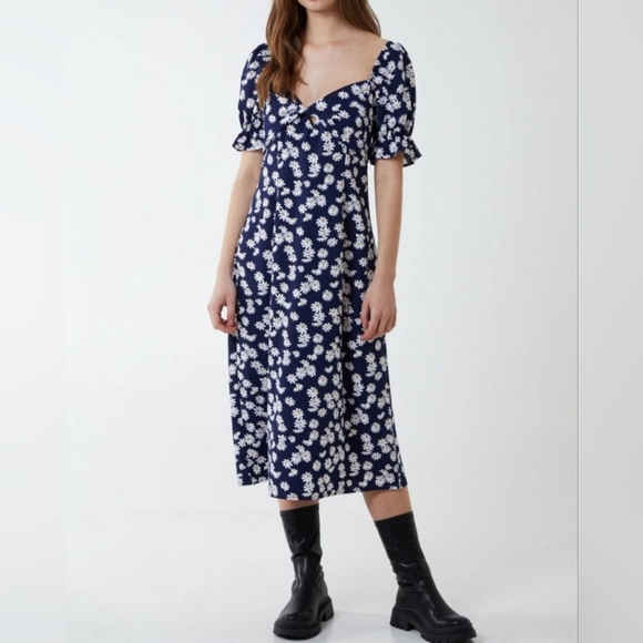 blue Vanilla Dresses & Skirts - Blue Vanilla Navy White Daisy Print Midi Dress Size 16